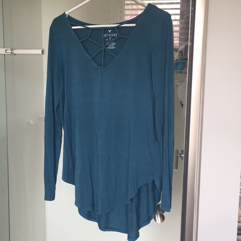 American Eagle shirt
